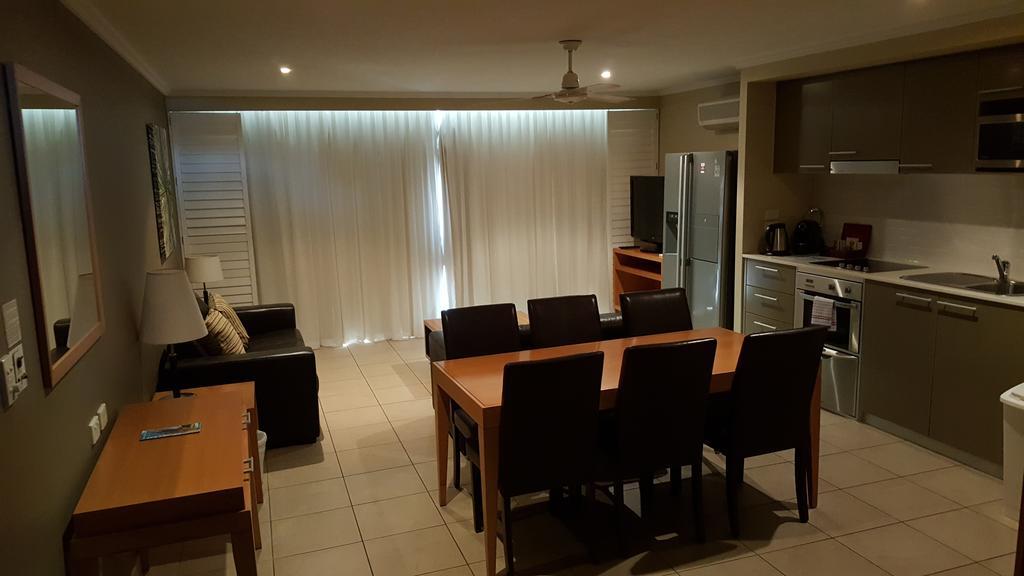 Pier Resort Urangan Eksteriør billede