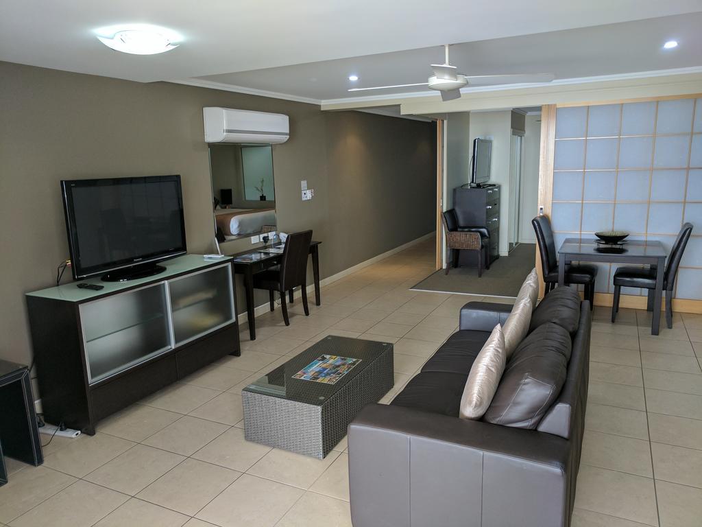 Pier Resort Urangan Eksteriør billede