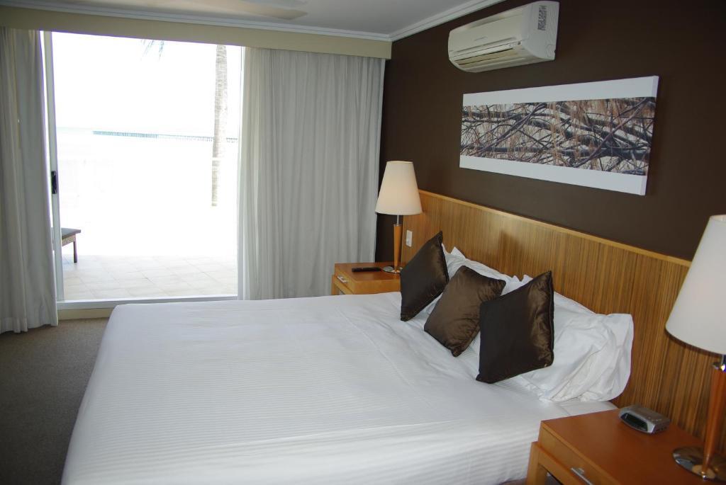 Pier Resort Urangan Eksteriør billede